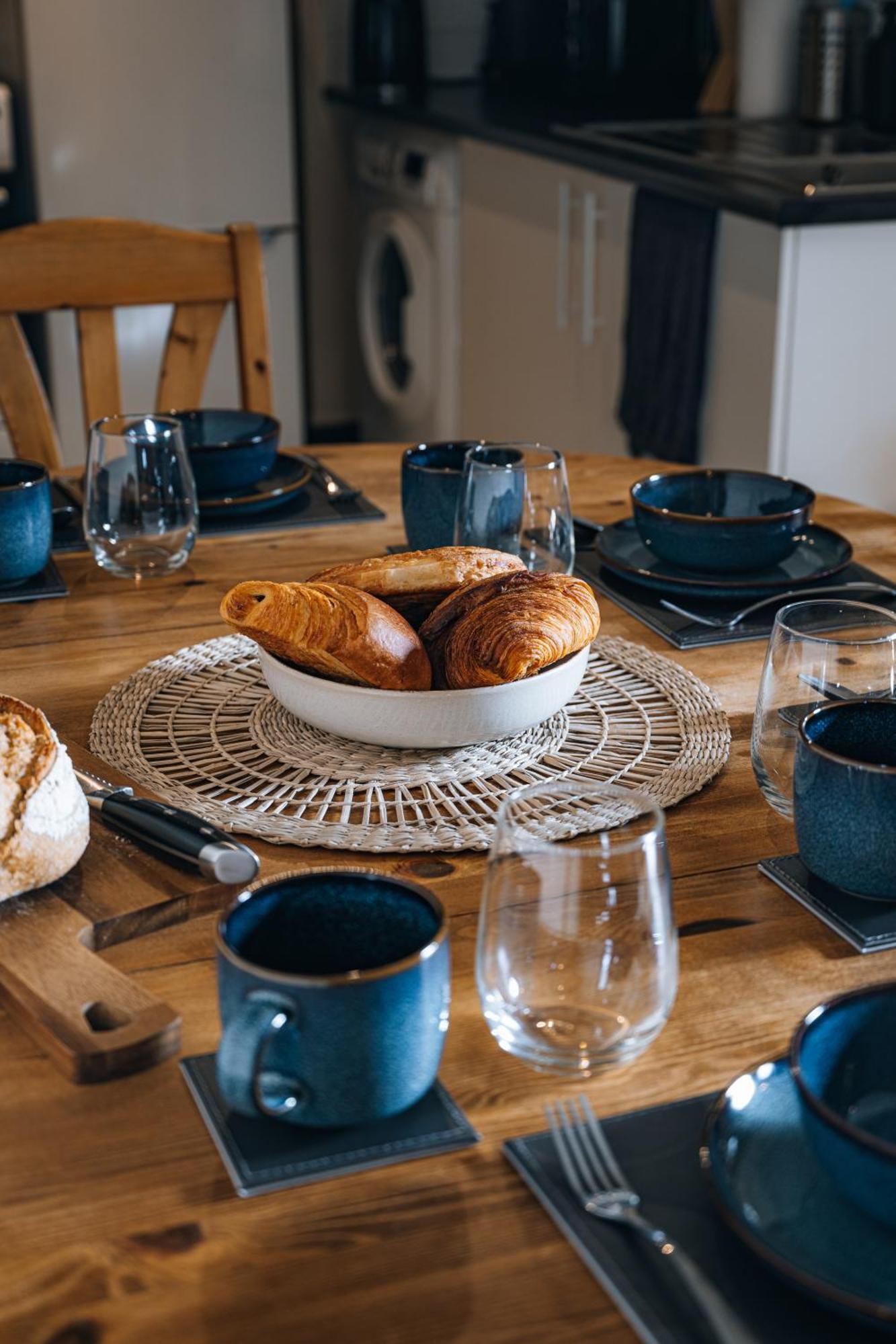 The Hideaway - Stratford Upon Avon - Central - Free Offstreet Parking - 2 Bedroom Luxury Apartment Buitenkant foto