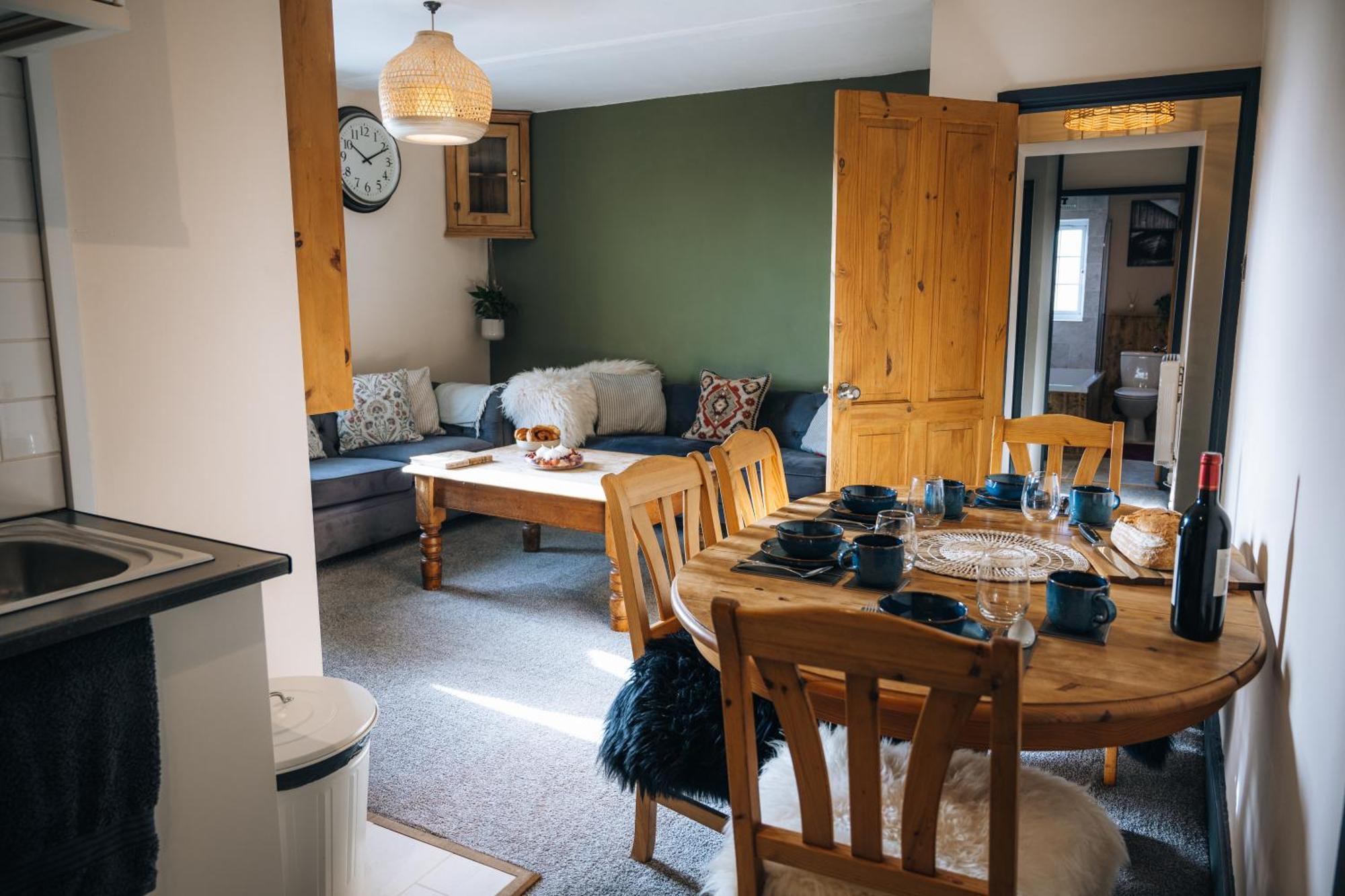 The Hideaway - Stratford Upon Avon - Central - Free Offstreet Parking - 2 Bedroom Luxury Apartment Buitenkant foto